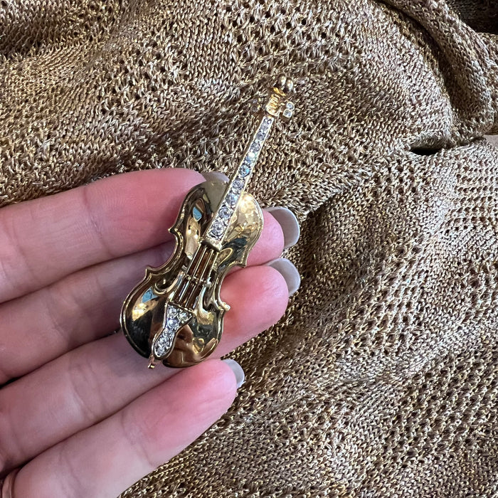 Gold Violin Brooch by Cabouchon