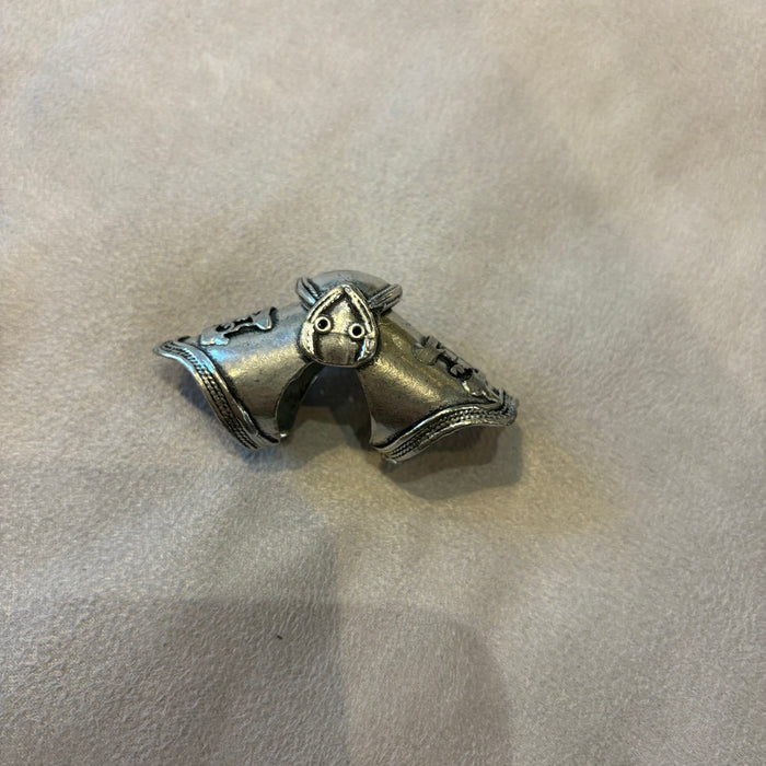 Armour finger ring 001