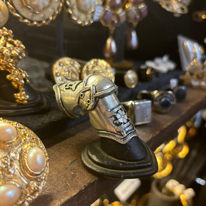 Armour finger ring 001