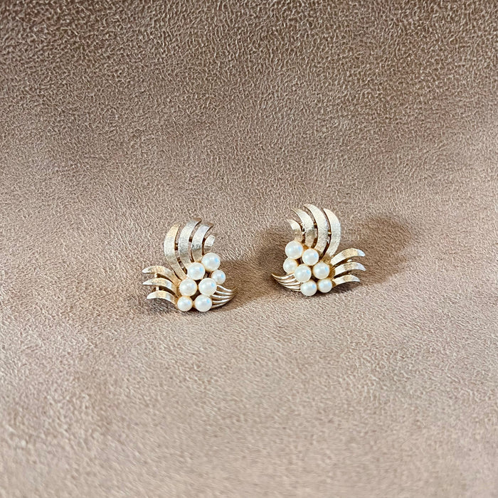 Trifari Pearl Leafy Vintage Clip On Earrings Gold Plated
