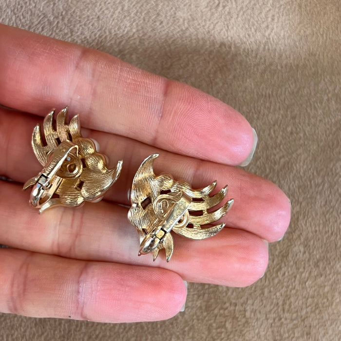 Trifari Pearl Leafy Vintage Clip On Earrings Gold Plated
