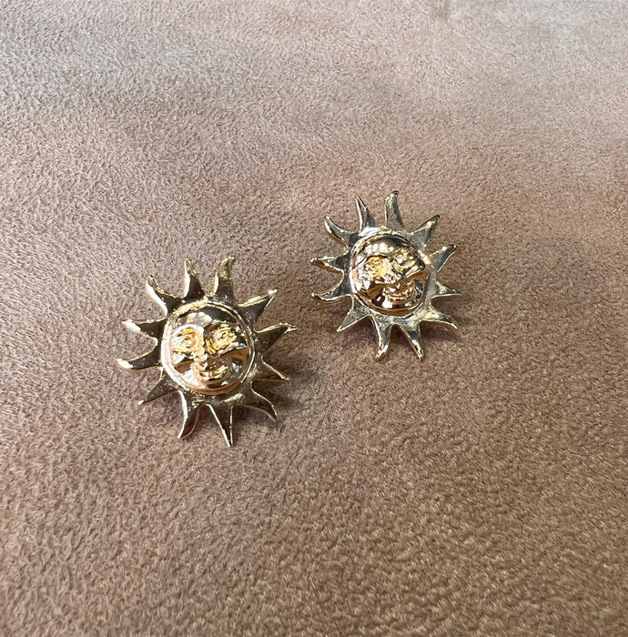 Gold Sun Face Starburst Pierced Stud Earring