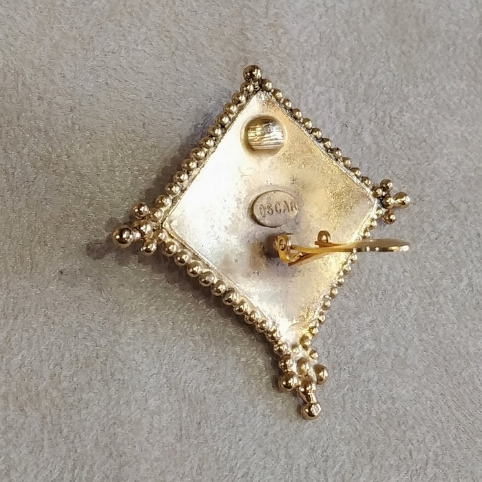 Oscar De La Renta Amber square clip on earrings - The Hirst Collection