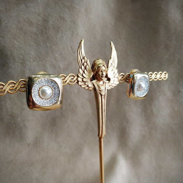 Grosse Earrings vintage gold Sqaure Pearl Crystal clip on - The Hirst Collection