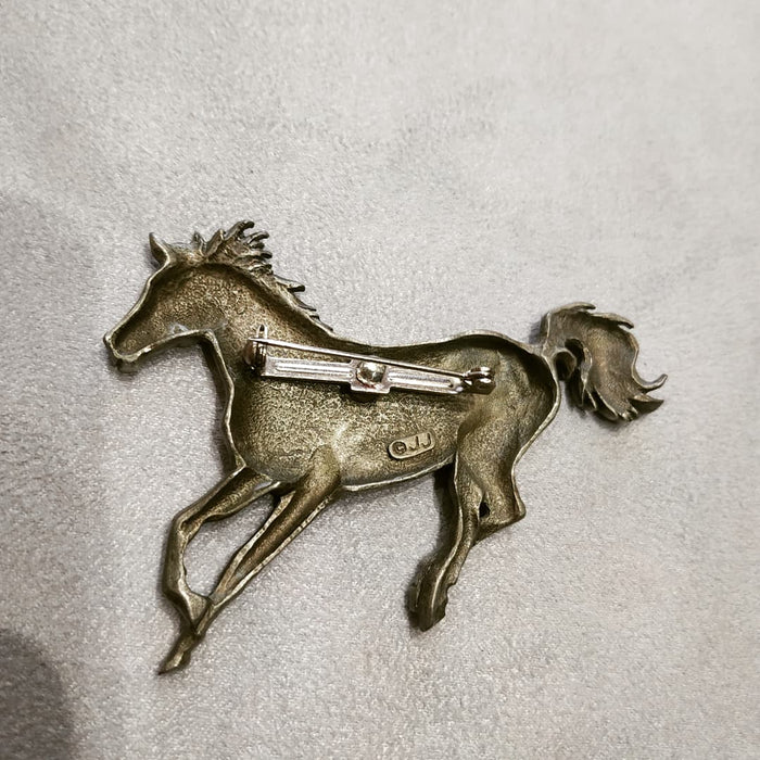 JJ galloping  horse brooch in Pewter - The Hirst Collection