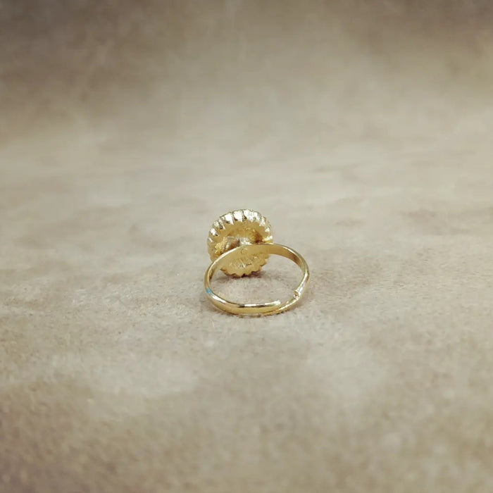 Vintage Cameo Ring