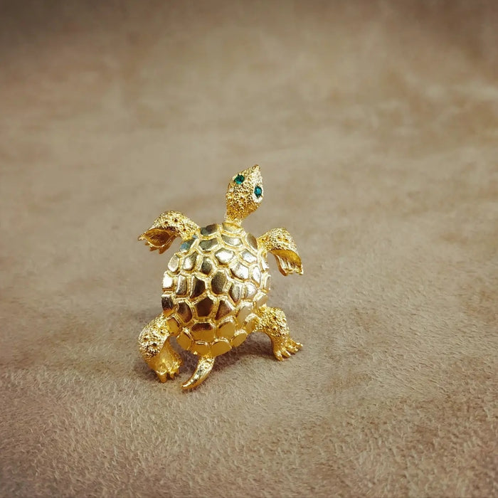 Vintage Gold tortoise brooch