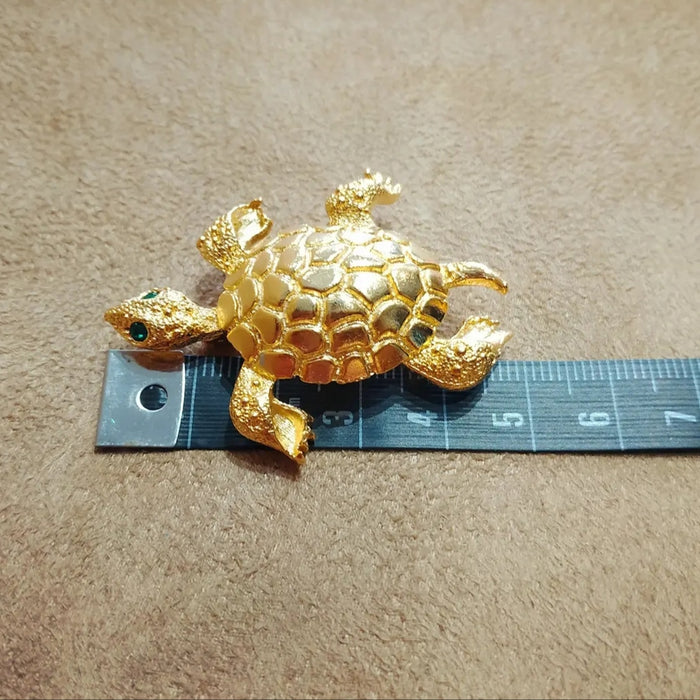 Vintage Gold tortoise brooch