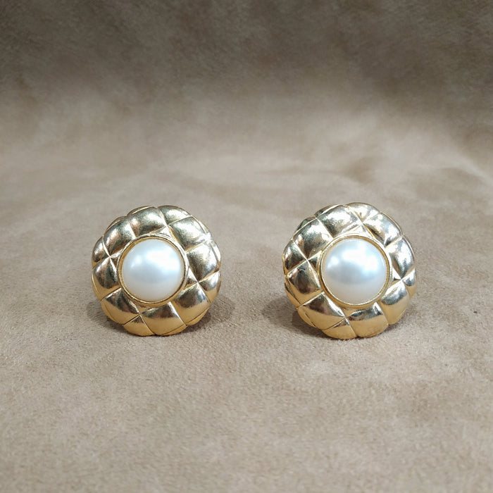 Vintage Gold Pearl Quilted Earrings Clip On