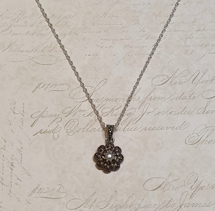 Floral Star Freshwater Pearl Pendant Necklace