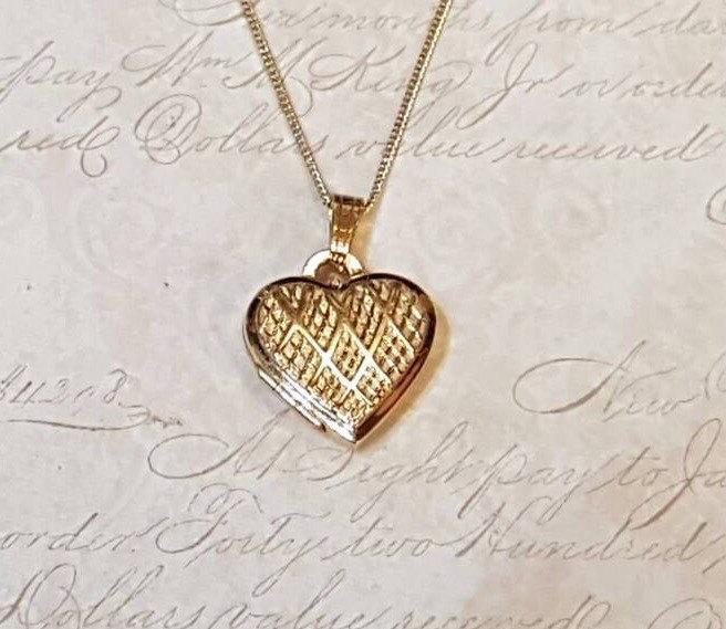 Vintage Gold Locket Heart Gold Plated - The Hirst Collection