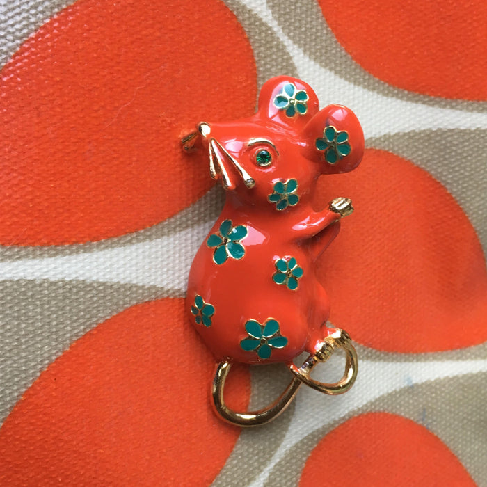 Funky 60s style mouse brooch by Sphinx - The Hirst Collection