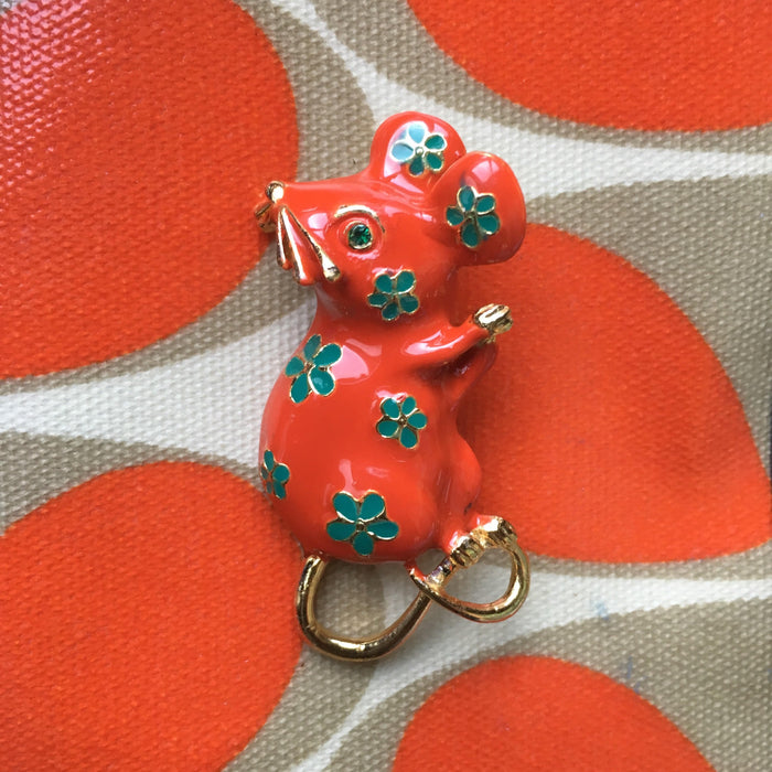 Funky 60s style mouse brooch by Sphinx - The Hirst Collection