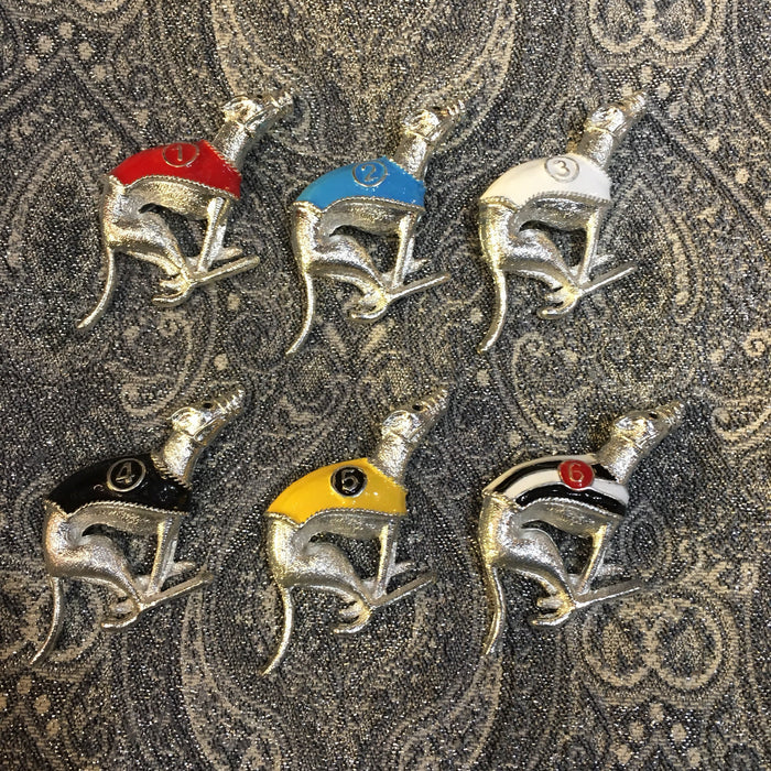 Racing Greyhound brooches Silver metal 1-6 - The Hirst Collection