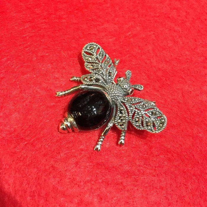 Bee Brooch Silver Marcasite Black Onyx - The Hirst Collection