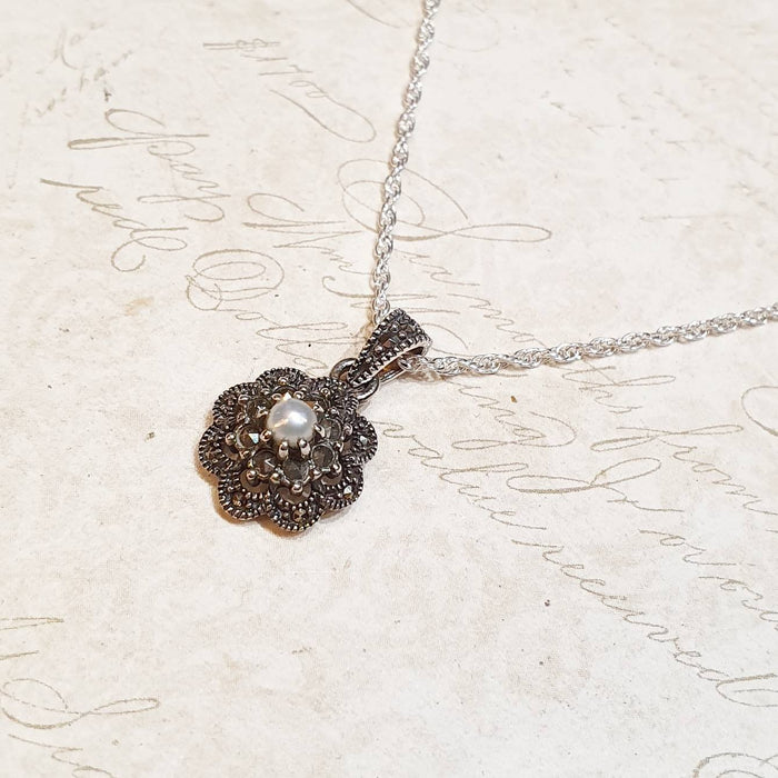 Floral Star Freshwater Pearl Pendant Necklace - The Hirst Collection