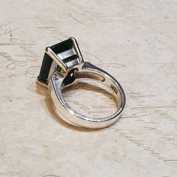 The Duchess Solitaire Emerald Green Ring - The Hirst Collection