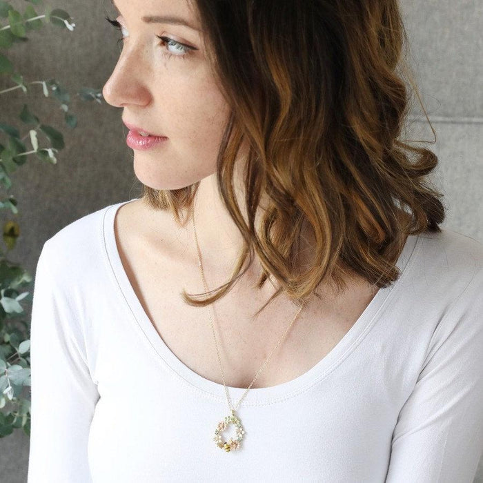 Floral Bee Pendant Necklace - The Hirst Collection