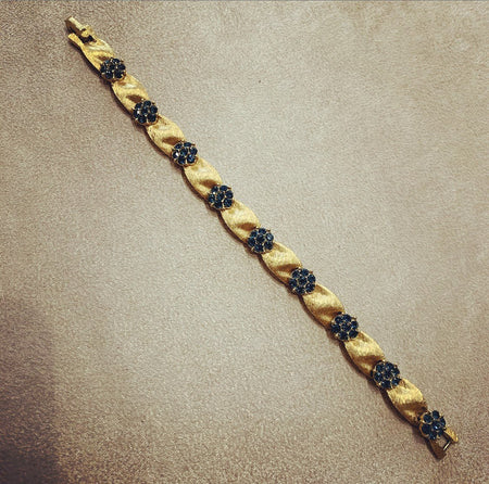 Trifari vintage sapphire blue crystal flower bracelet gold plated - The Hirst Collection
