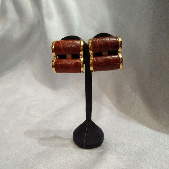 Loewe Brown leather earrings croc effect - The Hirst Collection