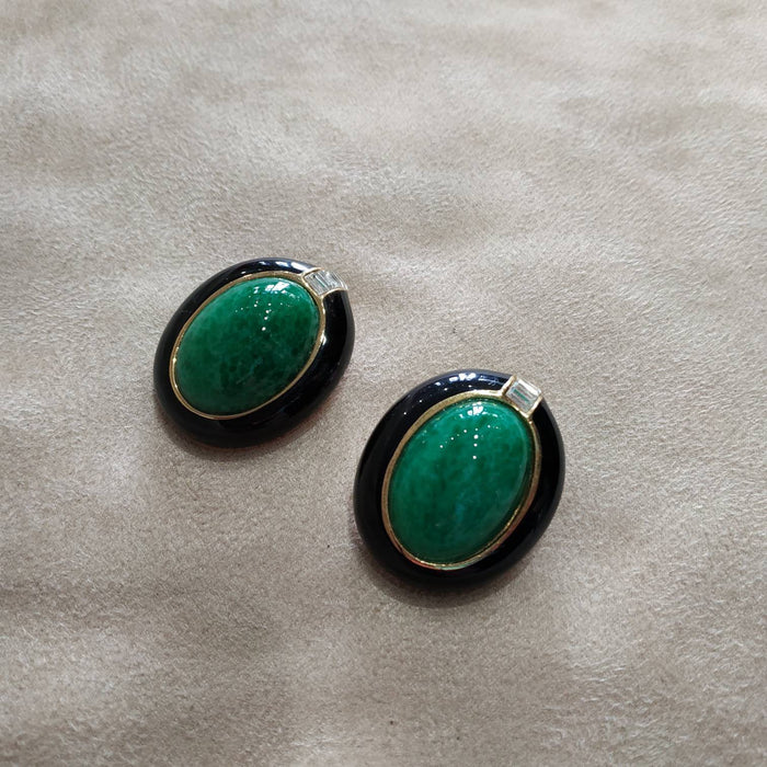 Ciner Vintage Earrings Green / black  Clip On - The Hirst Collection