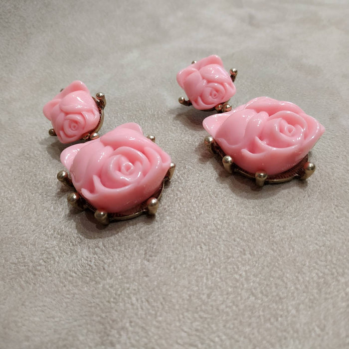 Oscar de La Renta Pink Earrings pierced Rose - The Hirst Collection