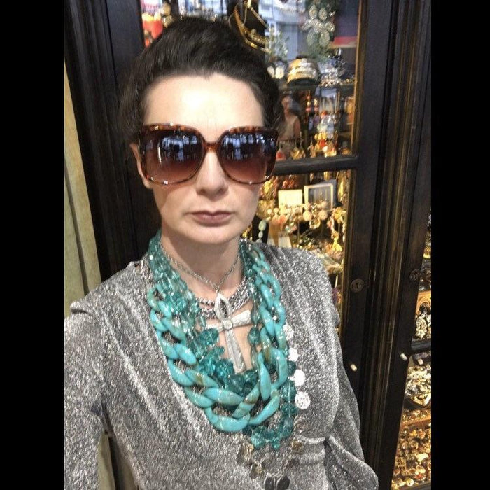 Turquoise Acrylic Chain Necklace - The Hirst Collection