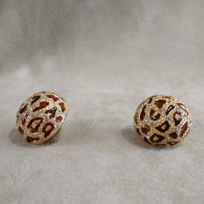 Ciner Vintage Earrings Leopard enamel Clip On Round - The Hirst Collection