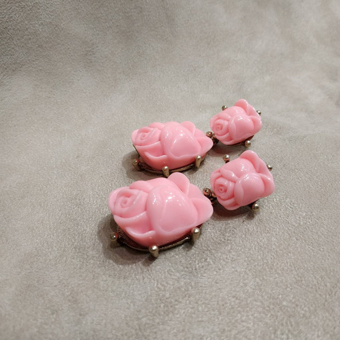 Oscar de La Renta Pink Earrings pierced Rose - The Hirst Collection