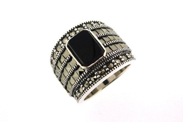 Black Onyx Art Deco sparkly squares Ring - The Hirst Collection