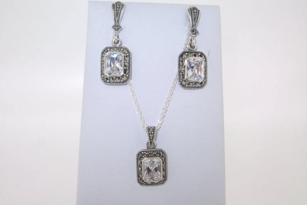 Square Clear Cubic Crystal Earrings - The Hirst Collection