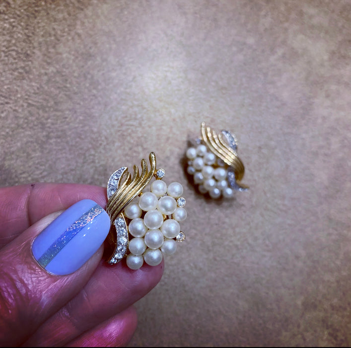 Trifari Golden Crystal Pearl Bridal Vintage Earrings 002