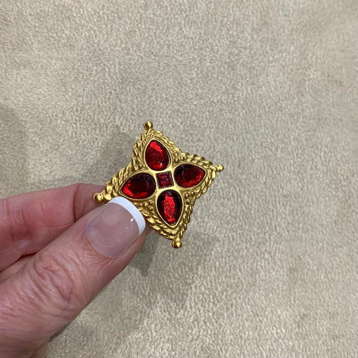 Red star cross Brooch by Rima Ariss Gold - The Hirst Collection