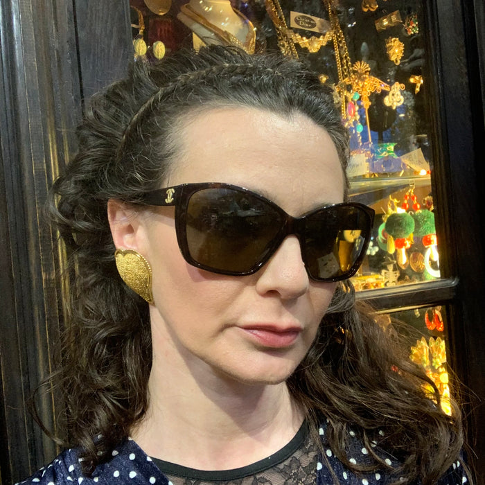 Yves Saint Laurent Large gold heart earrings - The Hirst Collection