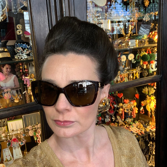 Kalinger Paris Amber Leaf clip on earrings - The Hirst Collection