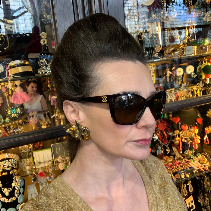 Kalinger Paris Amber Leaf clip on earrings - The Hirst Collection