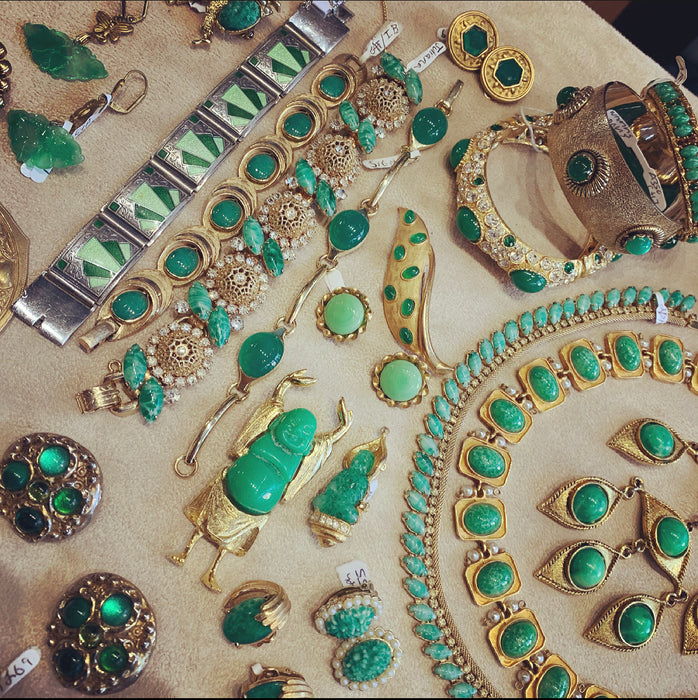 Julianna Bracelet Gold Green Crystal Vintage - The Hirst Collection