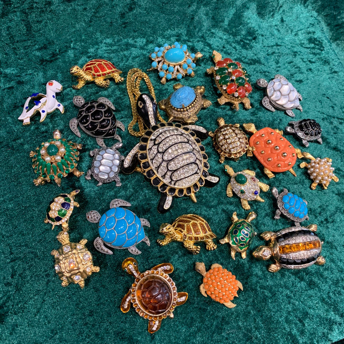 Vintage Kenneth Jay Lane Turtle Brooch Turquoise Gold Crystal - The Hirst Collection