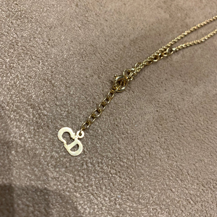 Dior mini heart pendant necklace