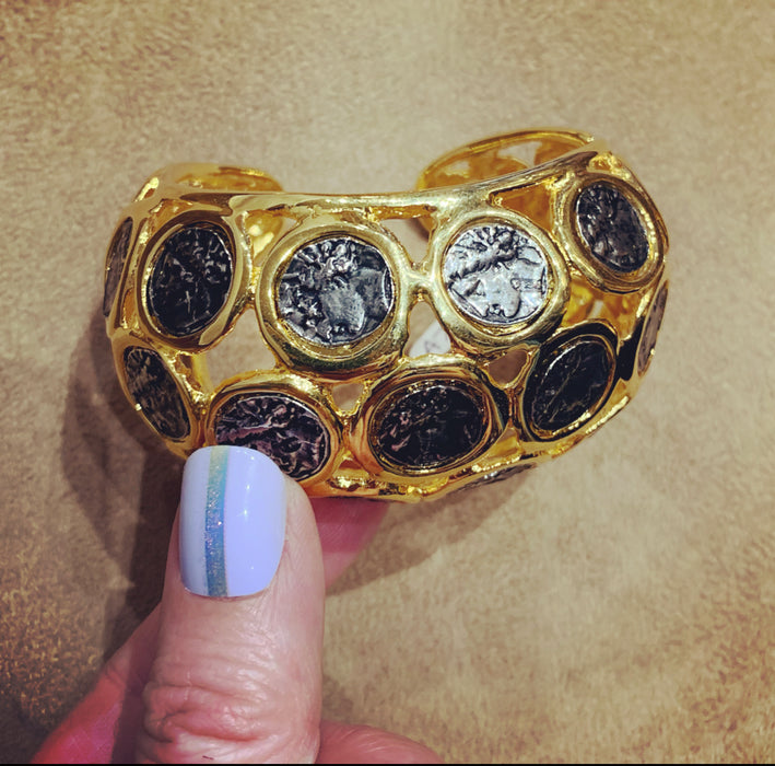 Kenneth Jay Lane Golden Coin Bracelet - The Hirst Collection