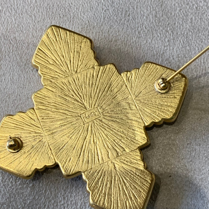 Yves Saint Laurent pink Statement brooch - The Hirst Collection