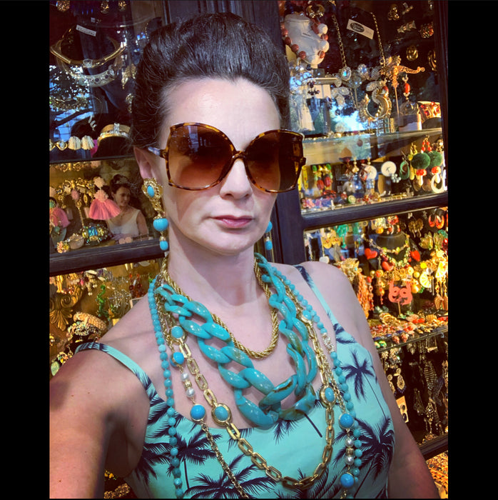 Turquoise Acrylic Chain Necklace - The Hirst Collection