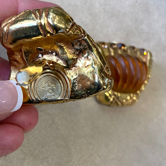 Kalinger Paris Amber scalloped clip on earrings - The Hirst Collection