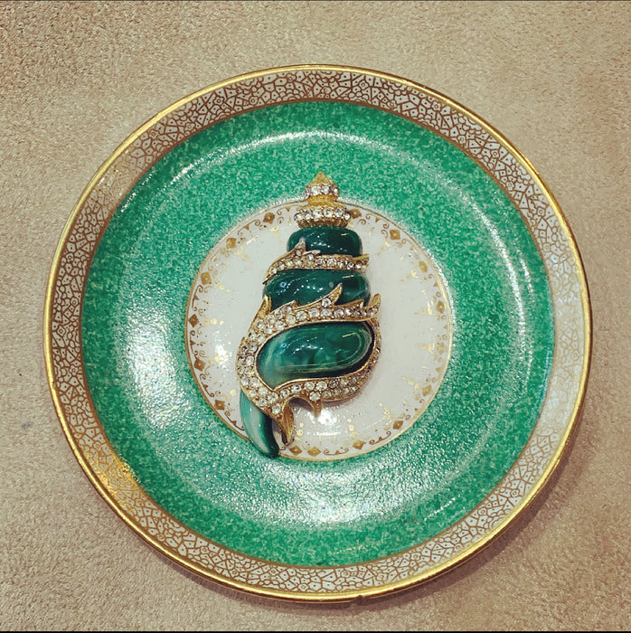 Kenneth Jay Lane Green Shell Brooch - The Hirst Collection