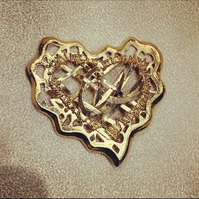 Vintage Lacroix gold heart brooch - The Hirst Collection