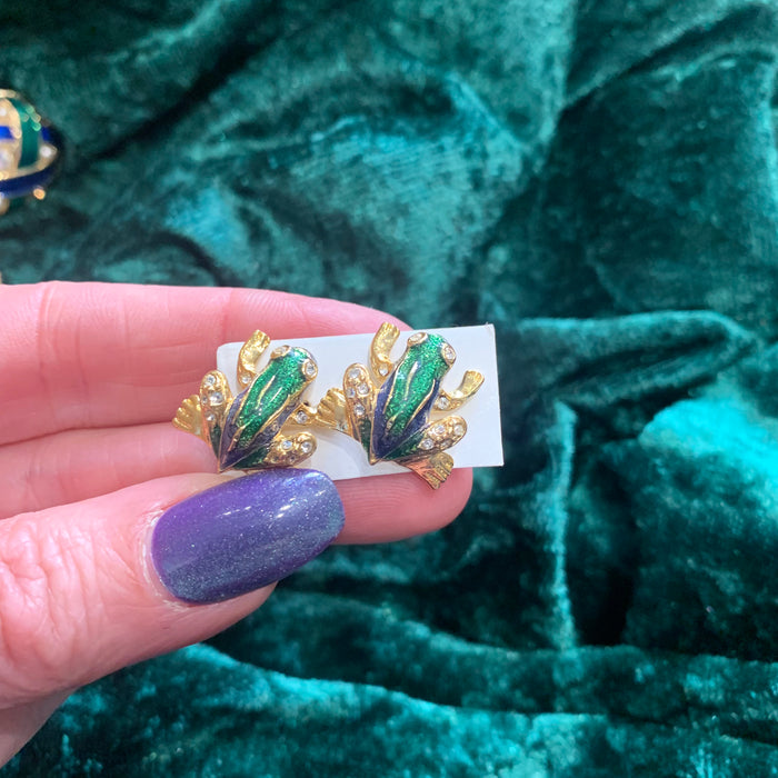 Vintage small green frog studs