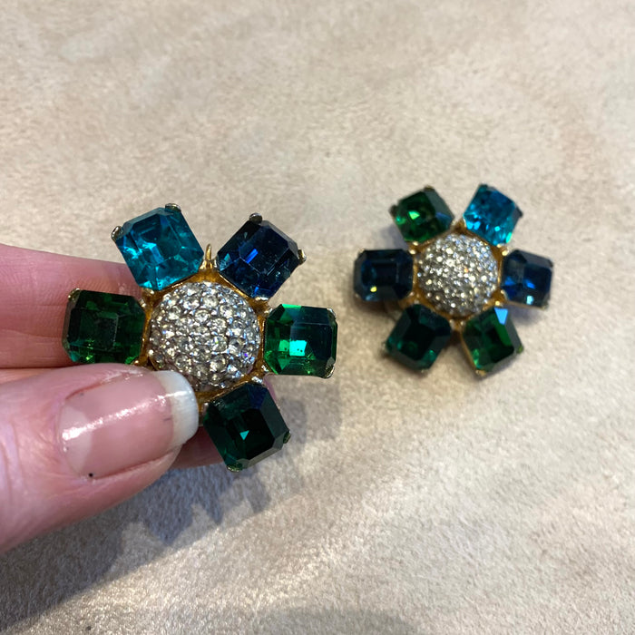 Ciner large green clip on earrings - The Hirst Collection