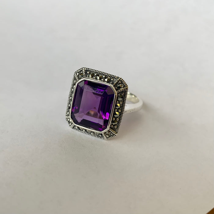 Queen Solitaire Amethyst Ring - The Hirst Collection