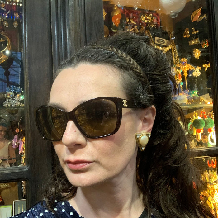 Yves Saint Laurent Pearl Triangle vintage clip on earrings - The Hirst Collection