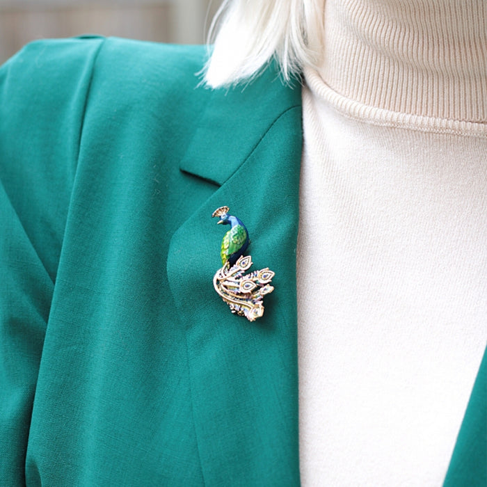 Peacock brooch by Bill Skinner